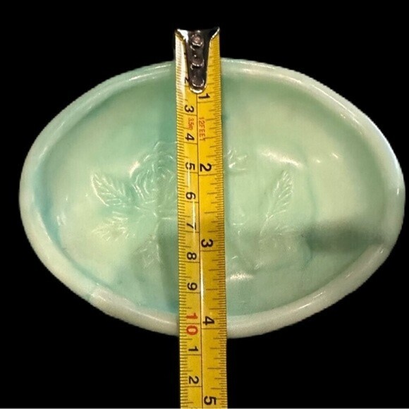 AVON Milk Glass Victorian Rose Pattern Pitcher & Soap‎ Dish - Picture 13 of 14